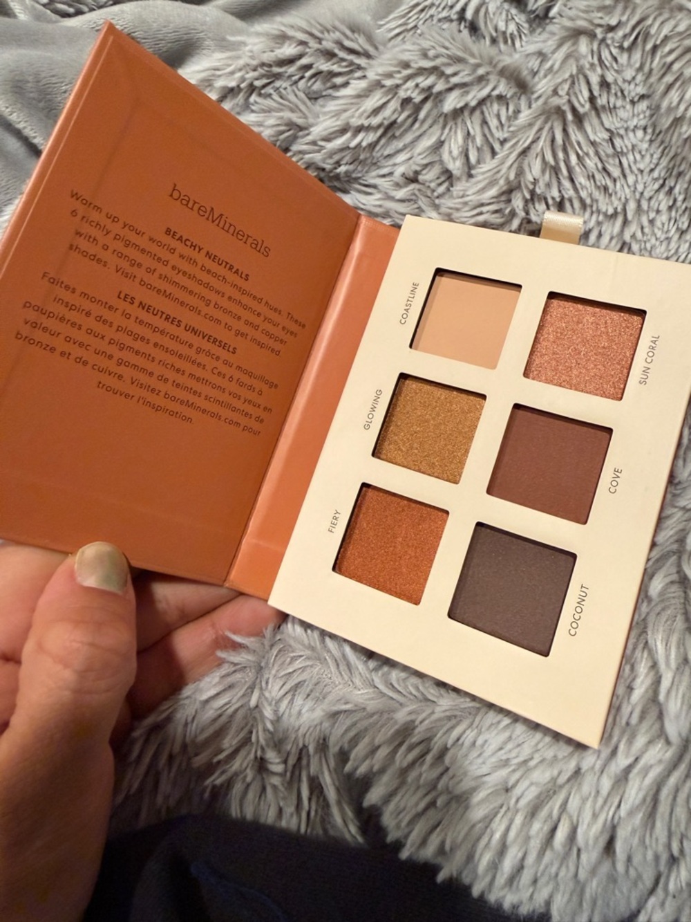 bareMinerals Beach Neutrals Eyeshadow Palette — Coral, Peach & Brown Shades - Picture 4 of 5